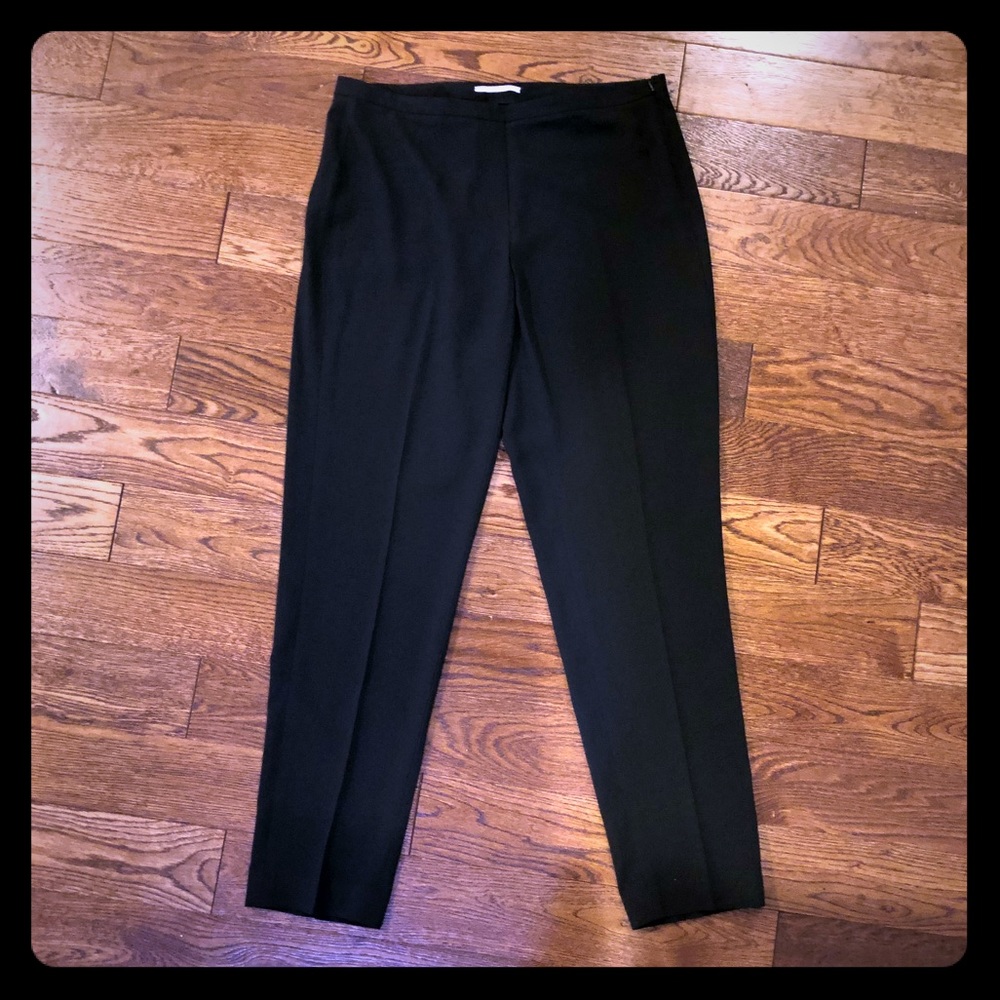 TAHARI like new